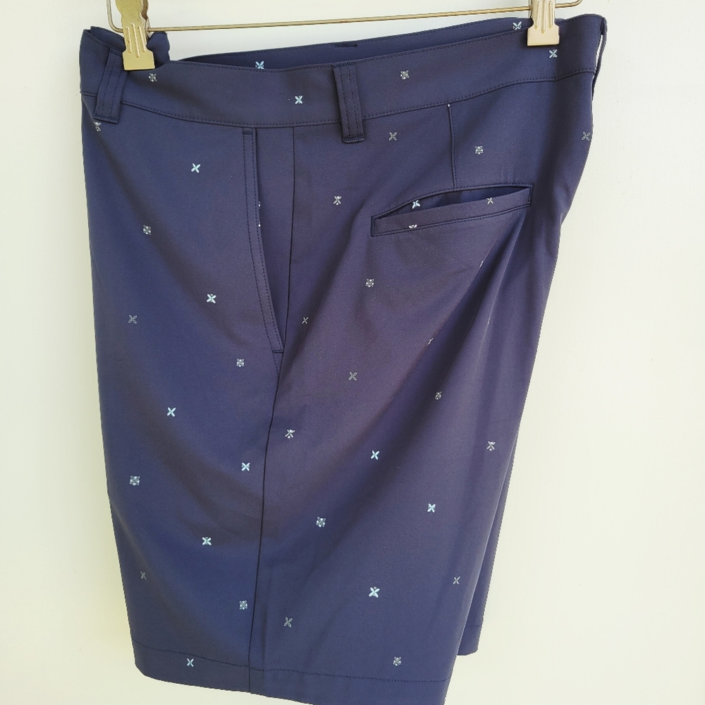 Travis Mathew Not Feeling That Golf Shorts Total Eclipse Size 36 - Picture 10 of 14